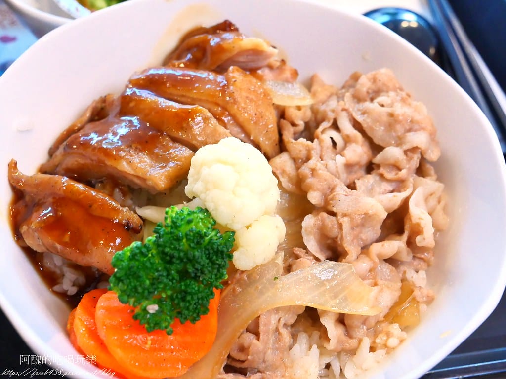 【新北美食】吉野家-三峽復興店,牛丼是必吃料理,台灣好米讓人一粒也捨不得留下。 - 第34張圖 34