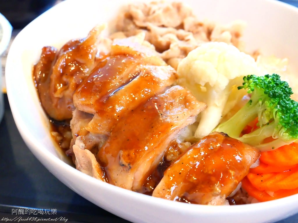 【新北美食】吉野家-三峽復興店,牛丼是必吃料理,台灣好米讓人一粒也捨不得留下。 - 第35張圖 36