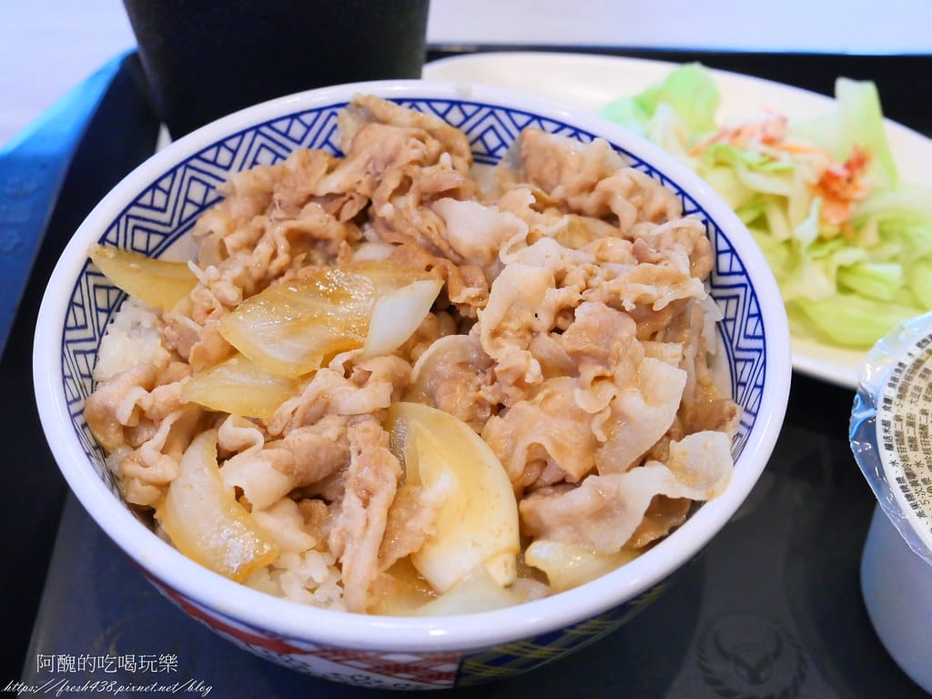 【新北美食】吉野家-三峽復興店,牛丼是必吃料理,台灣好米讓人一粒也捨不得留下。 - 第29張圖 29