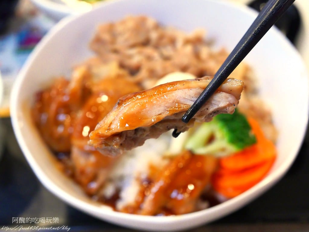 【新北美食】吉野家-三峽復興店,牛丼是必吃料理,台灣好米讓人一粒也捨不得留下。 - 第36張圖 38