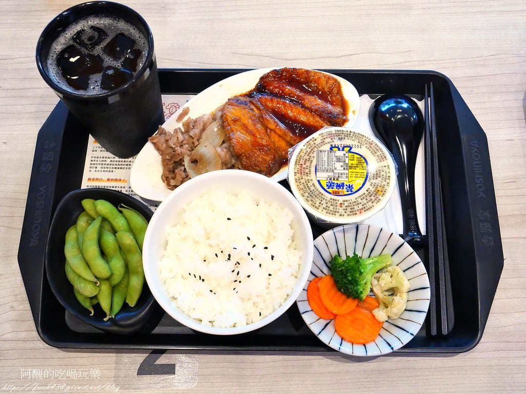 【新北美食】吉野家-三峽復興店,牛丼是必吃料理,台灣好米讓人一粒也捨不得留下。 - 第40張圖 41