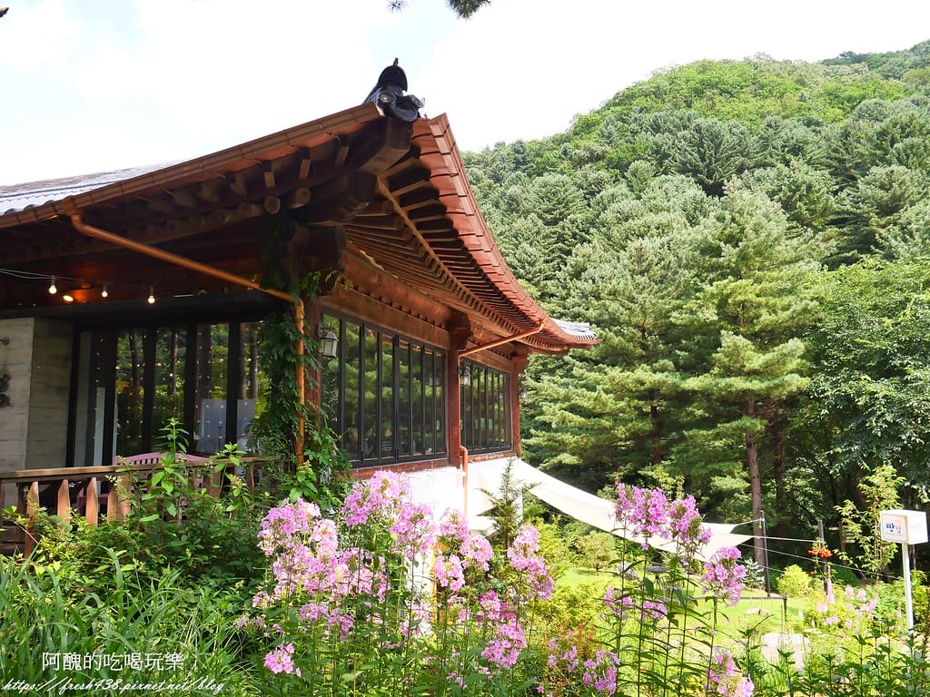 【韓國景點】晨靜樹木園(아침고요수목원) ,一年四季都值得前往,美不勝收的人間仙境,京畿道必遊景點。 - 第32張圖 28