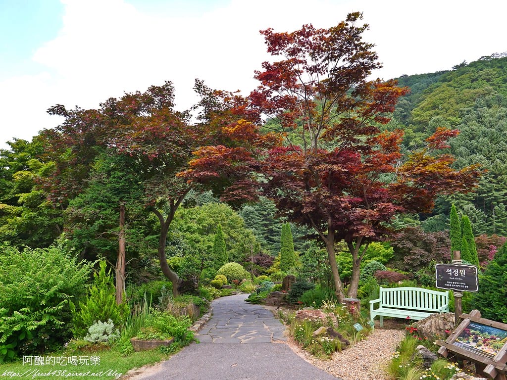【韓國景點】晨靜樹木園(아침고요수목원) ,一年四季都值得前往,美不勝收的人間仙境,京畿道必遊景點。 - 第48張圖 P1028550