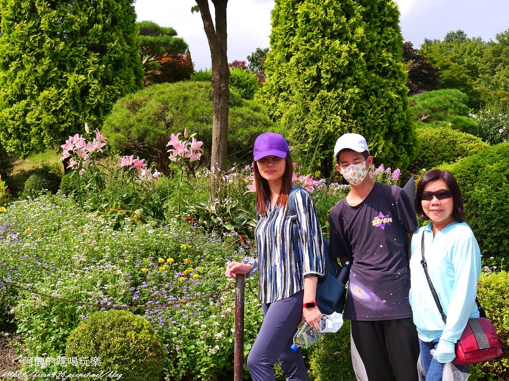 【韓國景點】晨靜樹木園(아침고요수목원) ,一年四季都值得前往,美不勝收的人間仙境,京畿道必遊景點。 - 第42張圖 P1028541