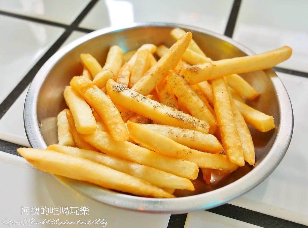 【新北美食】富士商號fuji元祖店,炒泡麵好吃到爆,隱藏版菜單非吃不可! - 第24張圖 15