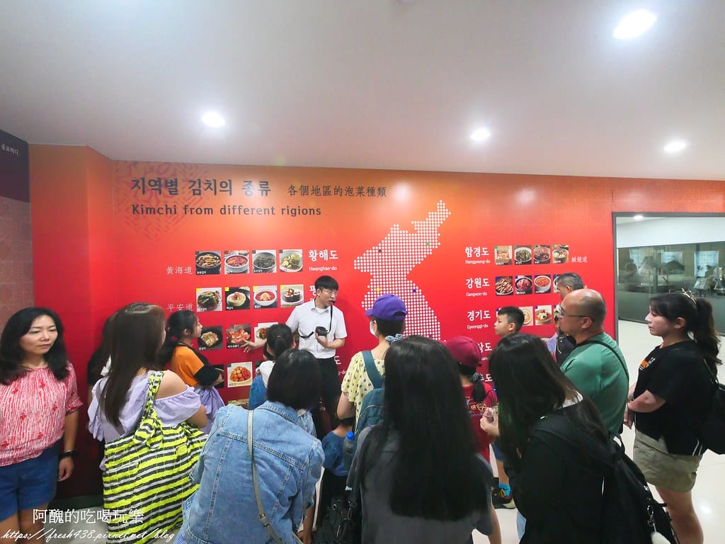 【韓國景點】Kim & Kimchi school 韓國傳統美食體驗館,韓式四角飯糰DIY、韓服體驗。 - 第11張圖 3