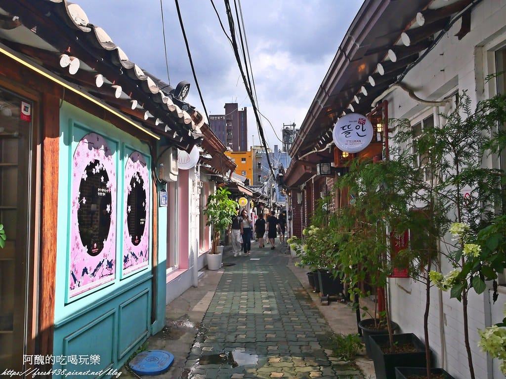 P1056941