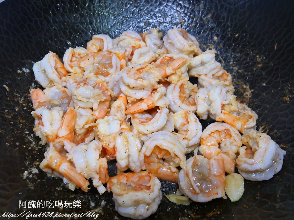 椒鹽蝦球,彈牙可口、香醇下飯,保證吃過的都說讚。 - 第13張圖 P1029559