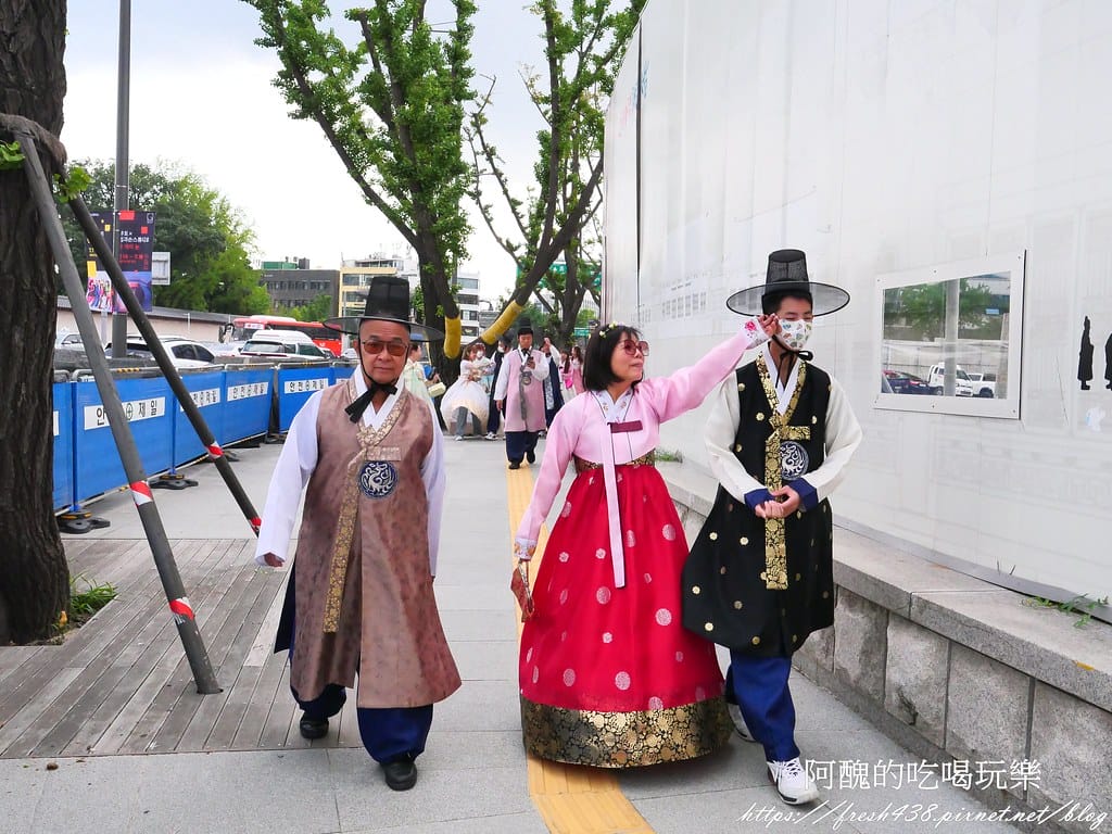 【韓國景點】景福宮,穿韓服遊宮殿,魁梧士兵交接超精彩,首爾必遊景點。 - 第16張圖 11