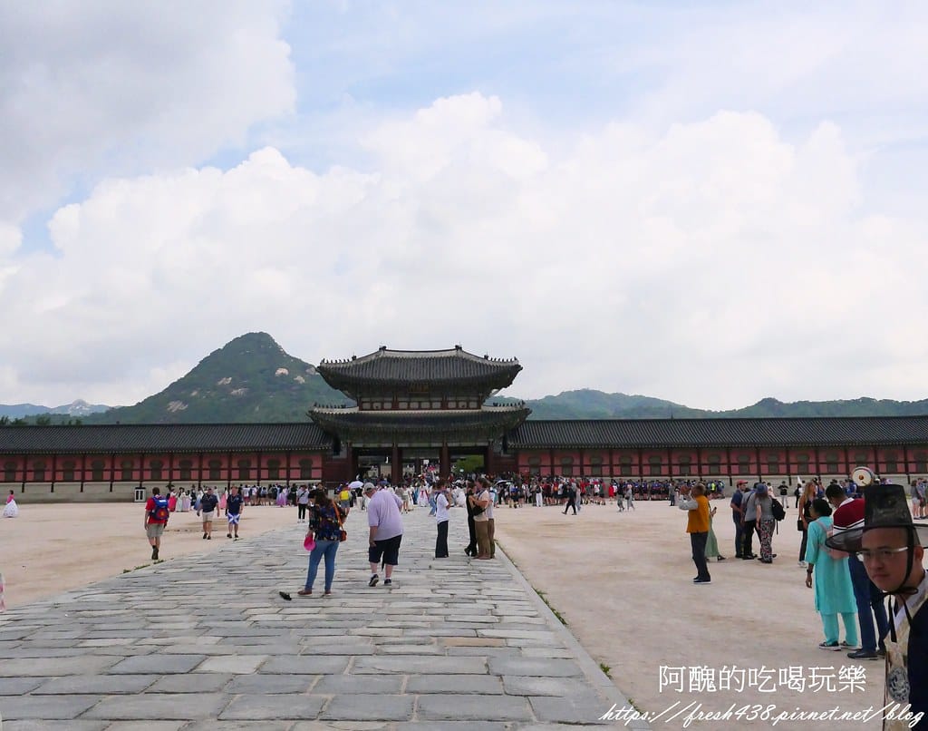 【韓國景點】景福宮,穿韓服遊宮殿,魁梧士兵交接超精彩,首爾必遊景點。 - 第21張圖 14