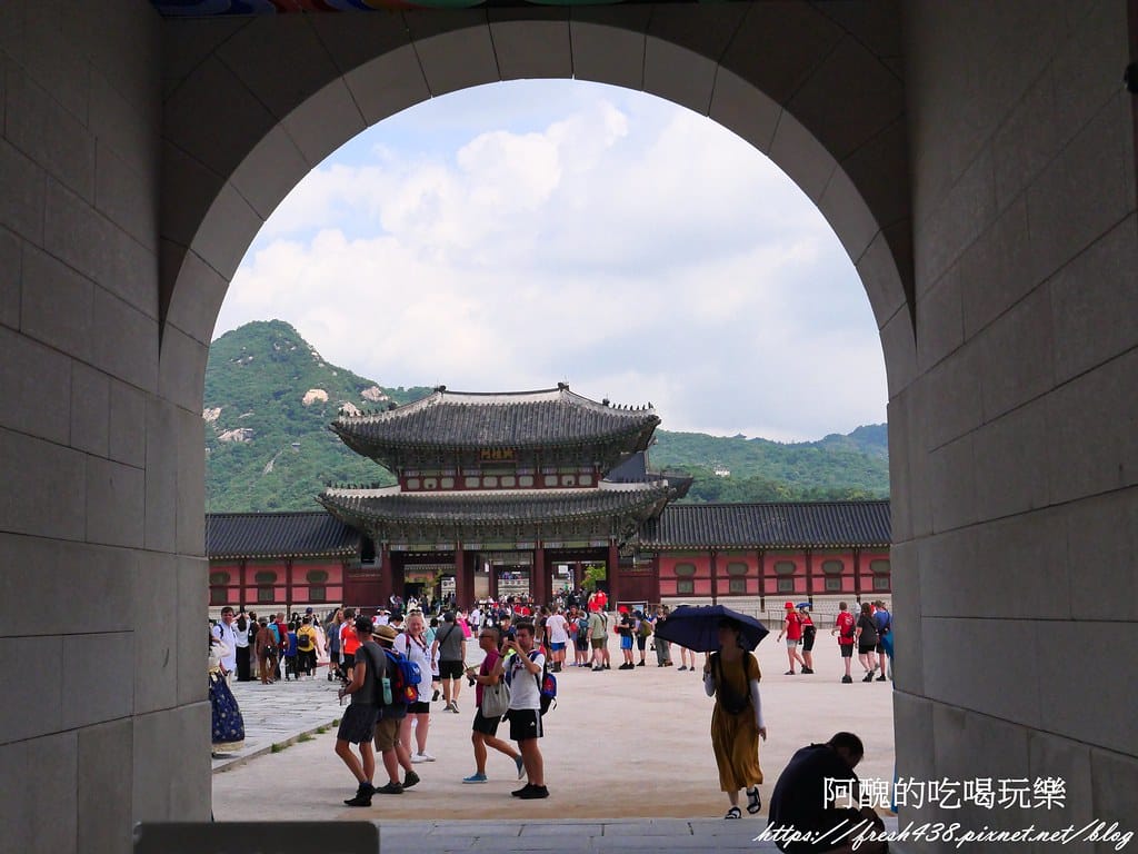 【韓國景點】景福宮,穿韓服遊宮殿,魁梧士兵交接超精彩,首爾必遊景點。 - 第20張圖 13-2