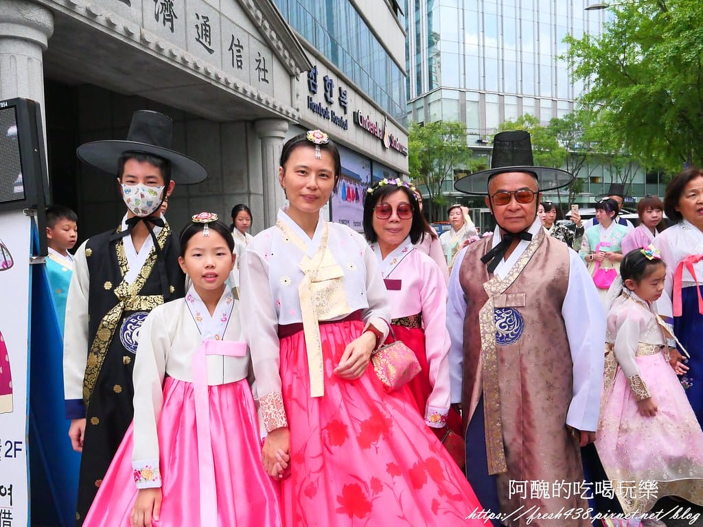 【韓國景點】景福宮,穿韓服遊宮殿,魁梧士兵交接超精彩,首爾必遊景點。 - 第14張圖 9