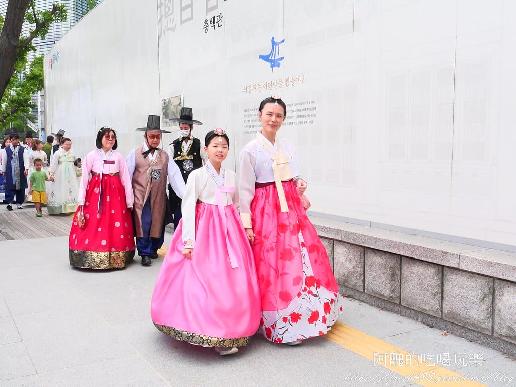【韓國景點】景福宮,穿韓服遊宮殿,魁梧士兵交接超精彩,首爾必遊景點。 - 第15張圖 10