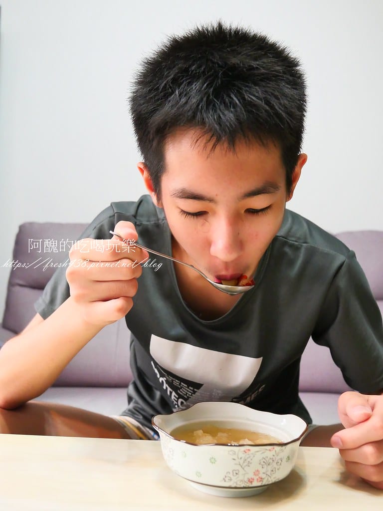 白木耳甜湯,養顏美容、潤肺養胃的點心,這樣煮,濃稠細緻像極了燕窩。 - 第22張圖 P1029729