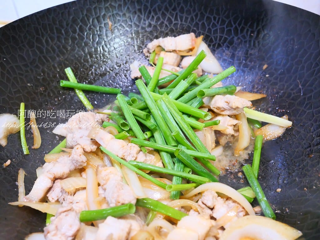 蔥爆豬五花,Q彈下飯,五花肉用炒的居然那麼好吃! - 第11張圖 P1029658