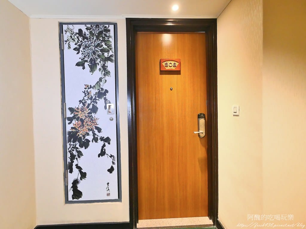【台南住宿】柳營尖山埤渡假村,搭船遊湖、有泳池、能露營、走步道,能帶寵物入住木屋,適合全家大小入住的渡假村。 - 第43張圖 29