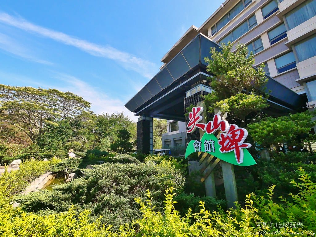 【台南住宿】柳營尖山埤渡假村,搭船遊湖、有泳池、能露營、走步道,能帶寵物入住木屋,適合全家大小入住的渡假村。 - 第8張圖 5