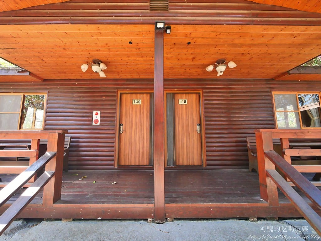 【台南住宿】柳營尖山埤渡假村,搭船遊湖、有泳池、能露營、走步道,能帶寵物入住木屋,適合全家大小入住的渡假村。 - 第64張圖 16