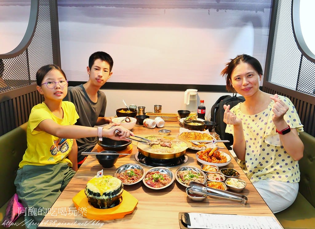 【板橋美食】海雲韓式料理-板橋店,必吃銅板烤肉、韓國小菜吃到飽,新開幕的板橋韓式料理。 - 第67張圖 45