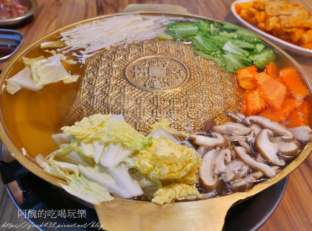 【板橋美食】海雲韓式料理-板橋店,必吃銅板烤肉、韓國小菜吃到飽,新開幕的板橋韓式料理。 - 第19張圖 9-8