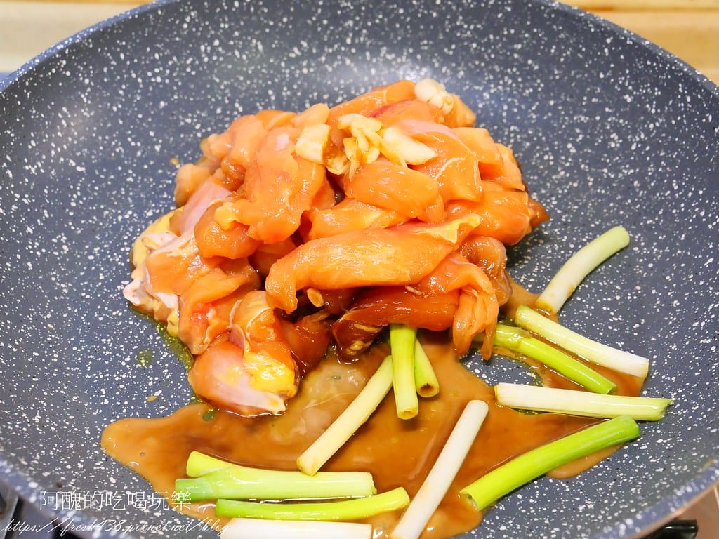 金針菇炒雞柳,高蛋白料理,滑順好入口,減肥、健身朋友的最愛。 - 第8張圖 P1060048