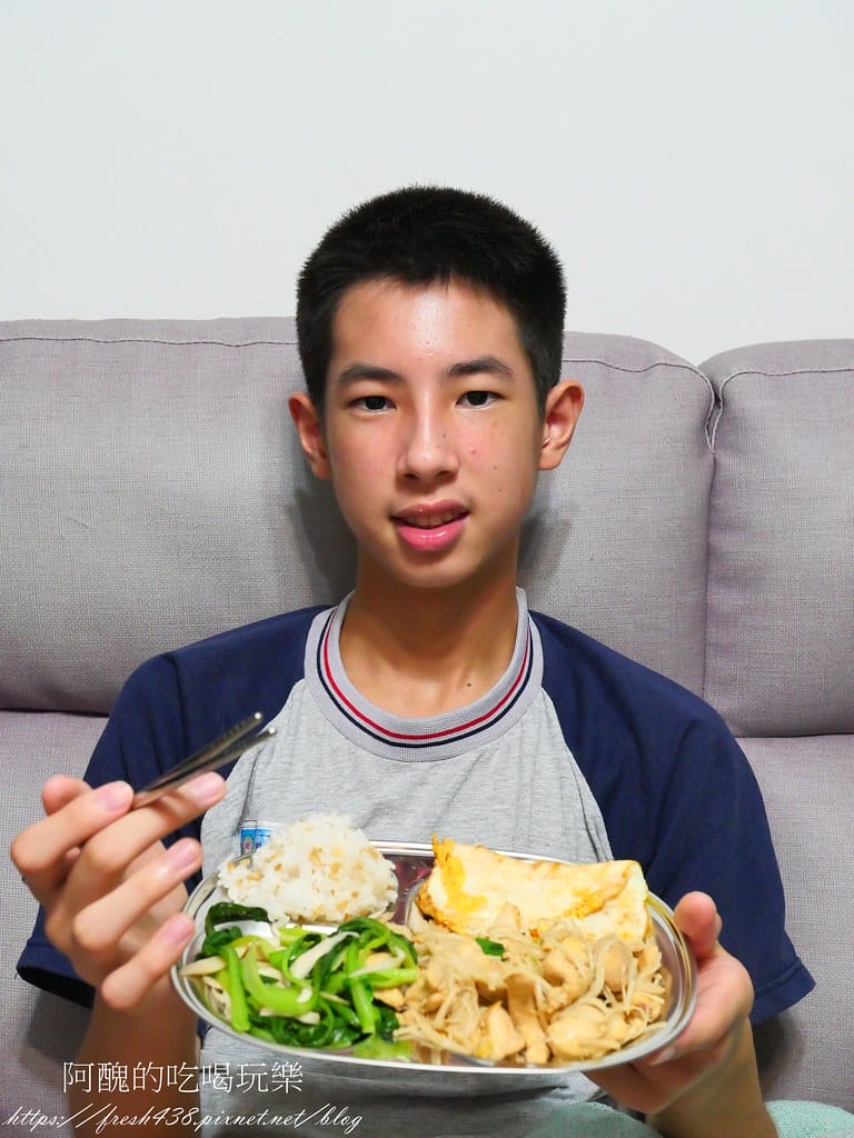 金針菇炒雞柳,高蛋白料理,滑順好入口,減肥、健身朋友的最愛。 - 第15張圖 P1060059