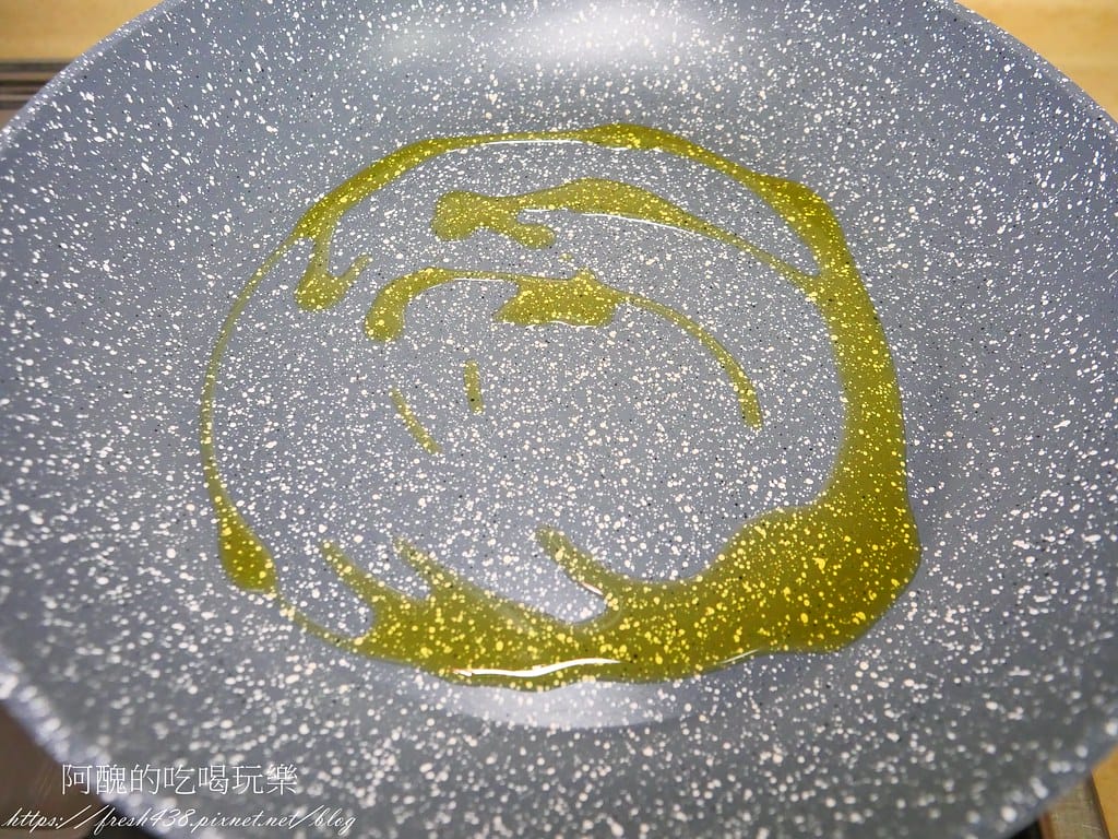 嫩煎椒鹽腰內肉,不用油炸,肉質細緻、口感軟嫩,吃過的都說讚! - 第8張圖 P1029916