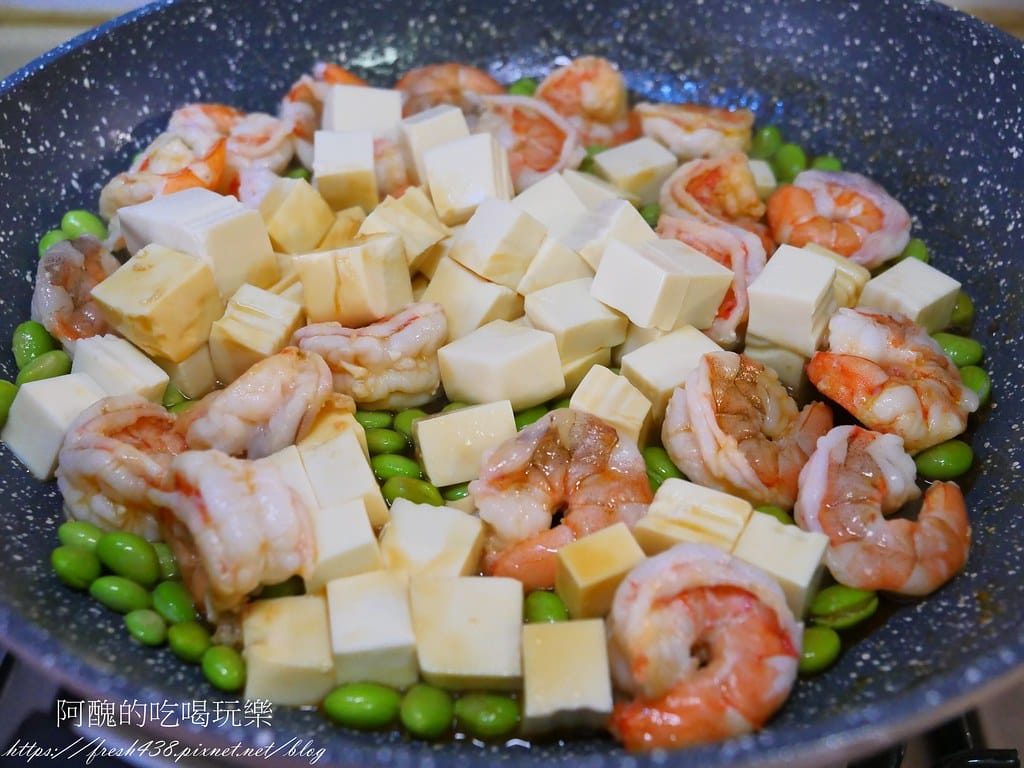 毛豆蝦仁豆腐,配色繽紛、口感彈牙,高蛋白的美味料理。 - 第13張圖 P1029739