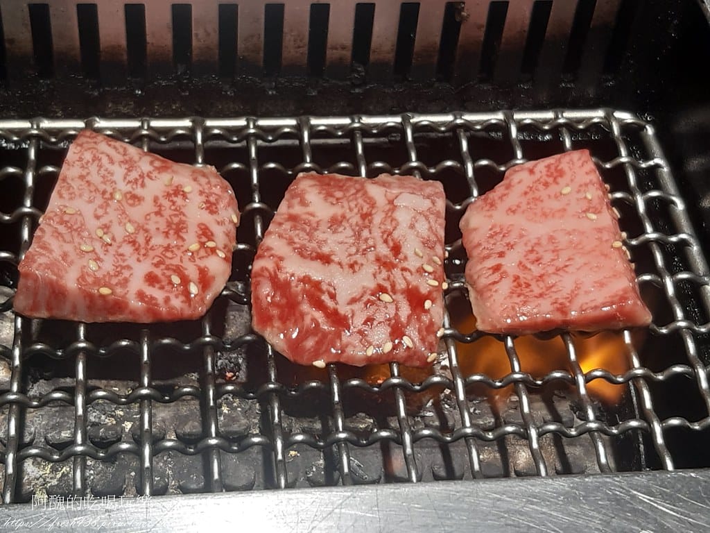 【樹林美食】焼肉スマイル(燒肉Smile)樹林秀泰店,和牛入口即化,但價格不斐啊! - 第35張圖 27
