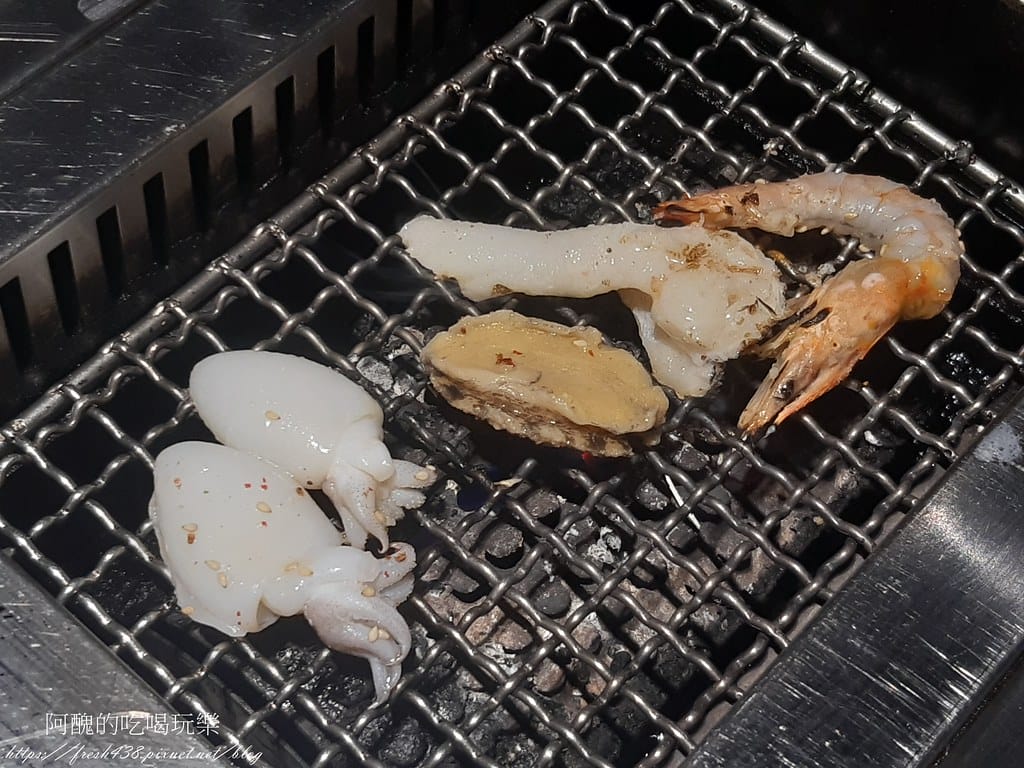 【樹林美食】焼肉スマイル(燒肉Smile)樹林秀泰店,和牛入口即化,但價格不斐啊! - 第52張圖 43