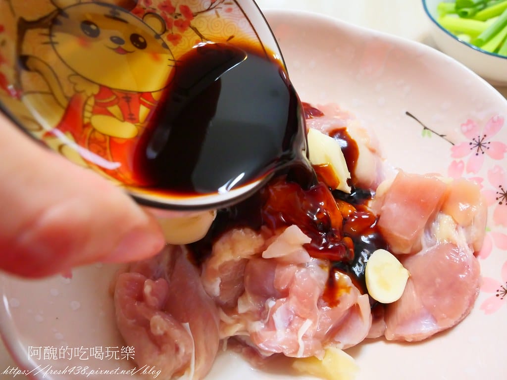 杏鮑菇炒雞腿,蛋白質豐富,備料簡單、作法容易的懶人料理。 - 第6張圖 P1029361