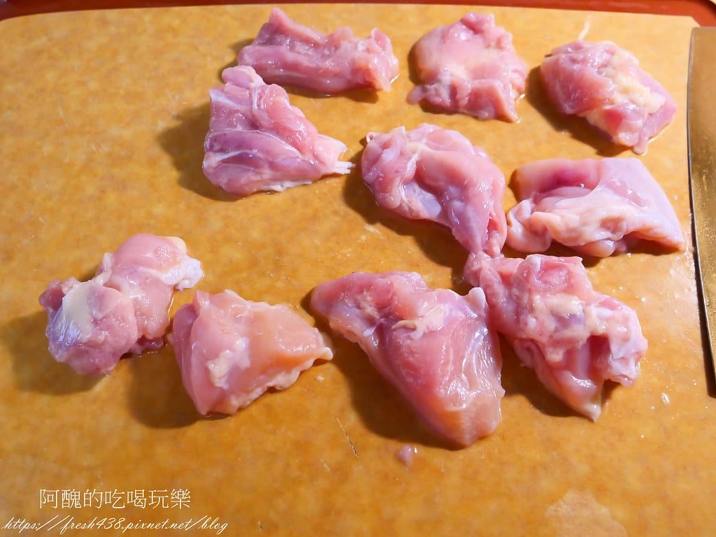 杏鮑菇炒雞腿,蛋白質豐富,備料簡單、作法容易的懶人料理。 - 第3張圖 P1029358