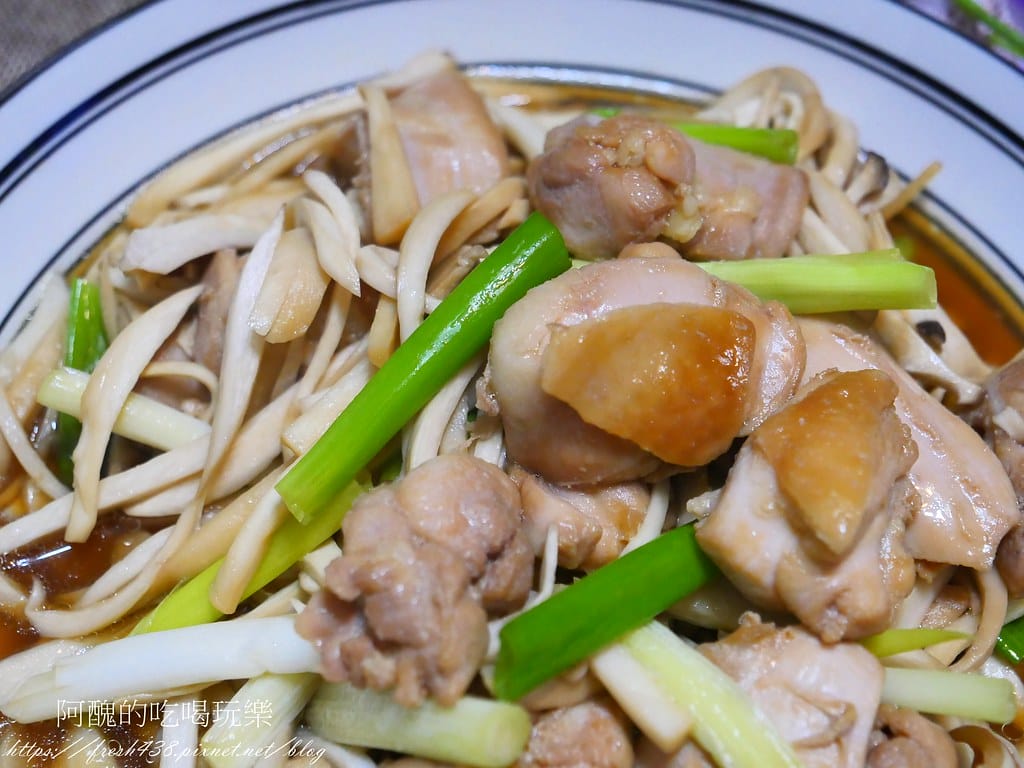 杏鮑菇炒雞腿,蛋白質豐富,備料簡單、作法容易的懶人料理。 - 第17張圖 P1029374