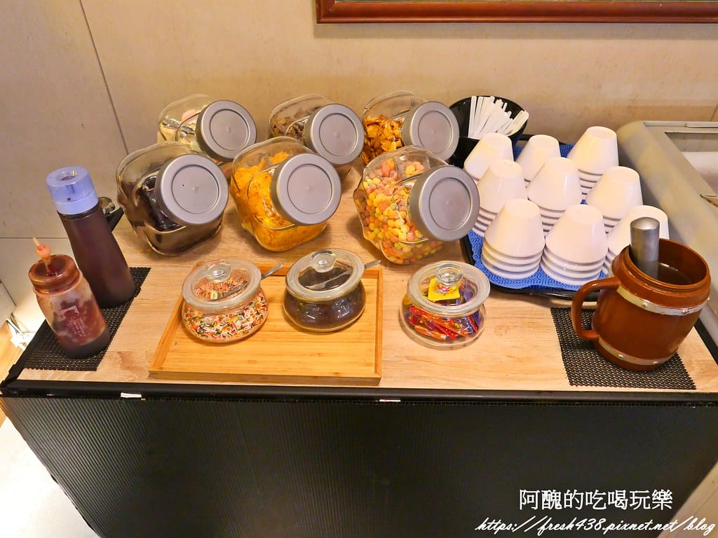 【新北美食】囍富火鍋,每日現熬湯底,食材超級新鮮, 設有包廂,新莊火鍋推薦。 - 第24張圖 18