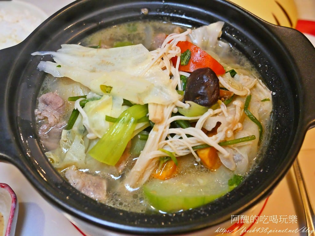【板橋美食】貓欸Camulet,有貓咪陪吃飯的餐廳,餐點可口、貓咪親人,環境乾淨到不可思議! - 第39張圖 29