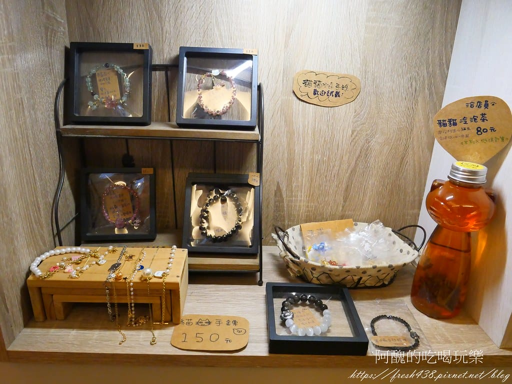 【板橋美食】貓欸Camulet,有貓咪陪吃飯的餐廳,餐點可口、貓咪親人,環境乾淨到不可思議! - 第17張圖 11