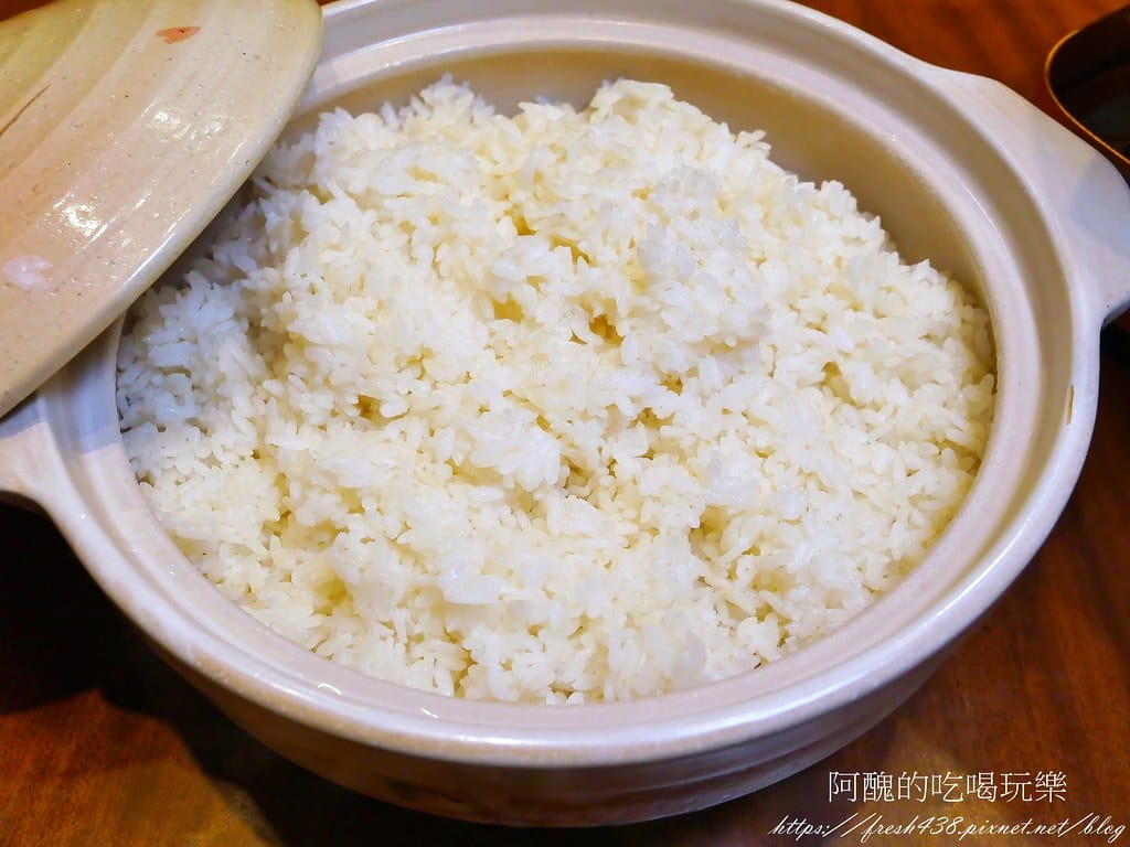 【桃園美食】梁家私廚,新開幕的中壢無菜單料理,免服務費,一次只接待一組貴賓,預約才吃得到。 - 第28張圖 28-1