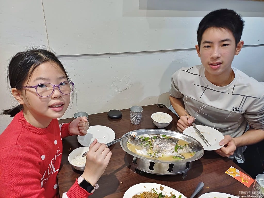 【樹林美食】大城泰國料理,價格實惠,一吃就上癮,必吃清蒸檸檬 23