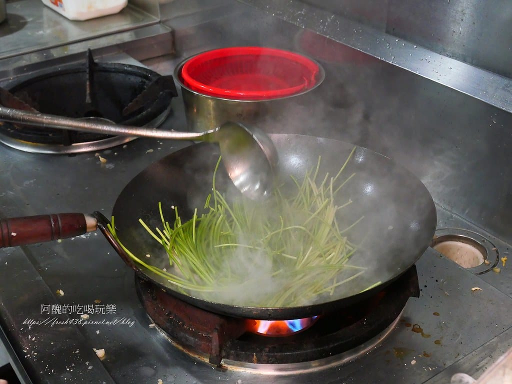 【新北美食】老串角居酒屋-新莊店,空間寬敞,聚餐、小酌、放鬆的好去處。 - 第31張圖 14-5