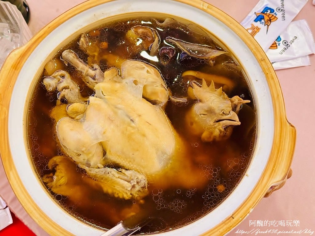 【新北美食】青青餐廳,土城老字號餐廳,聚餐、宴客的好所在。 - 第54張圖 46
