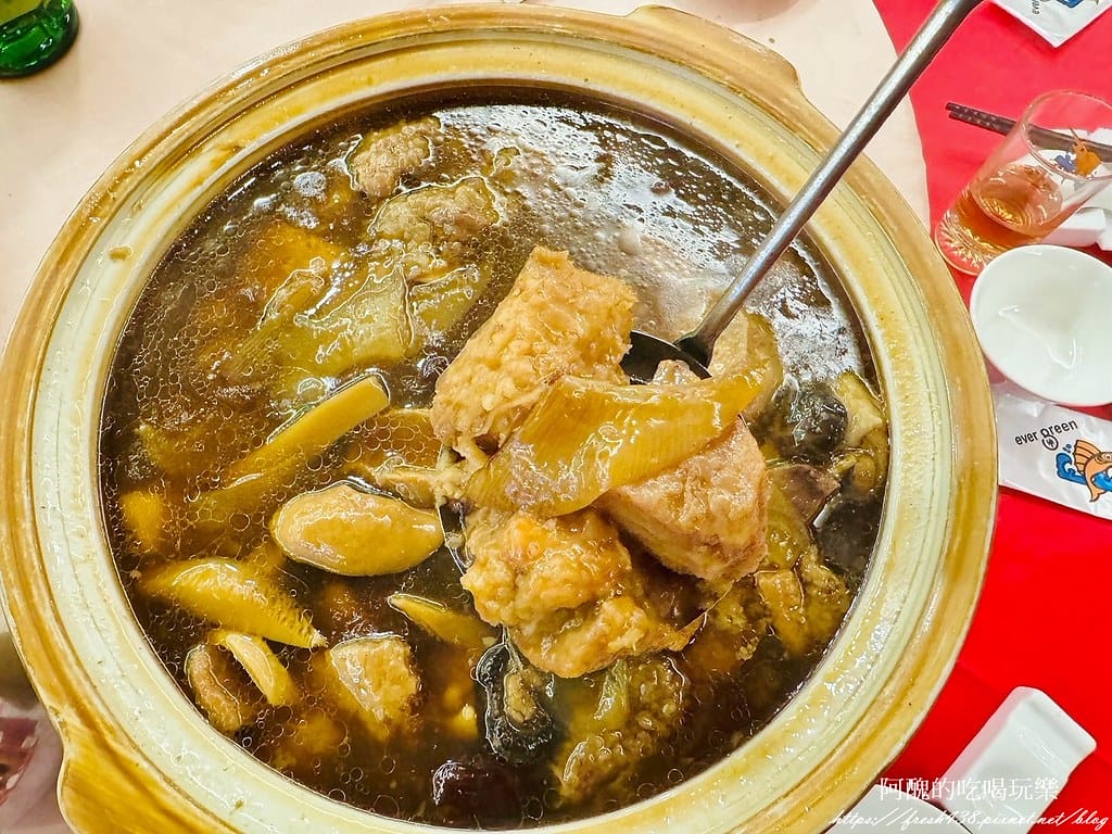 【新北美食】青青餐廳,土城老字號餐廳,聚餐、宴客的好所在。 - 第33張圖 24