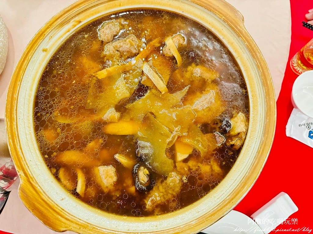 【新北美食】青青餐廳,土城老字號餐廳,聚餐、宴客的好所在。 - 第32張圖 23