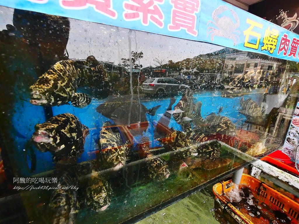 【萬里美食】阿杰萬里蟹,吃海鮮,找阿杰,海產鮮美無比,對面就有停車場。 - 第11張圖 17