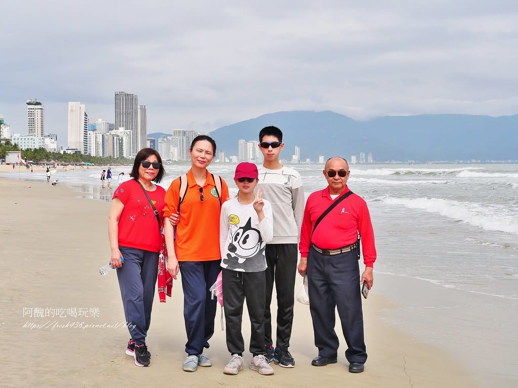 【越南景點】美溪沙灘,聯合國列為「世界6大最美海灘」之一,來到峴港必訪的景點。 - 第16張圖 5
