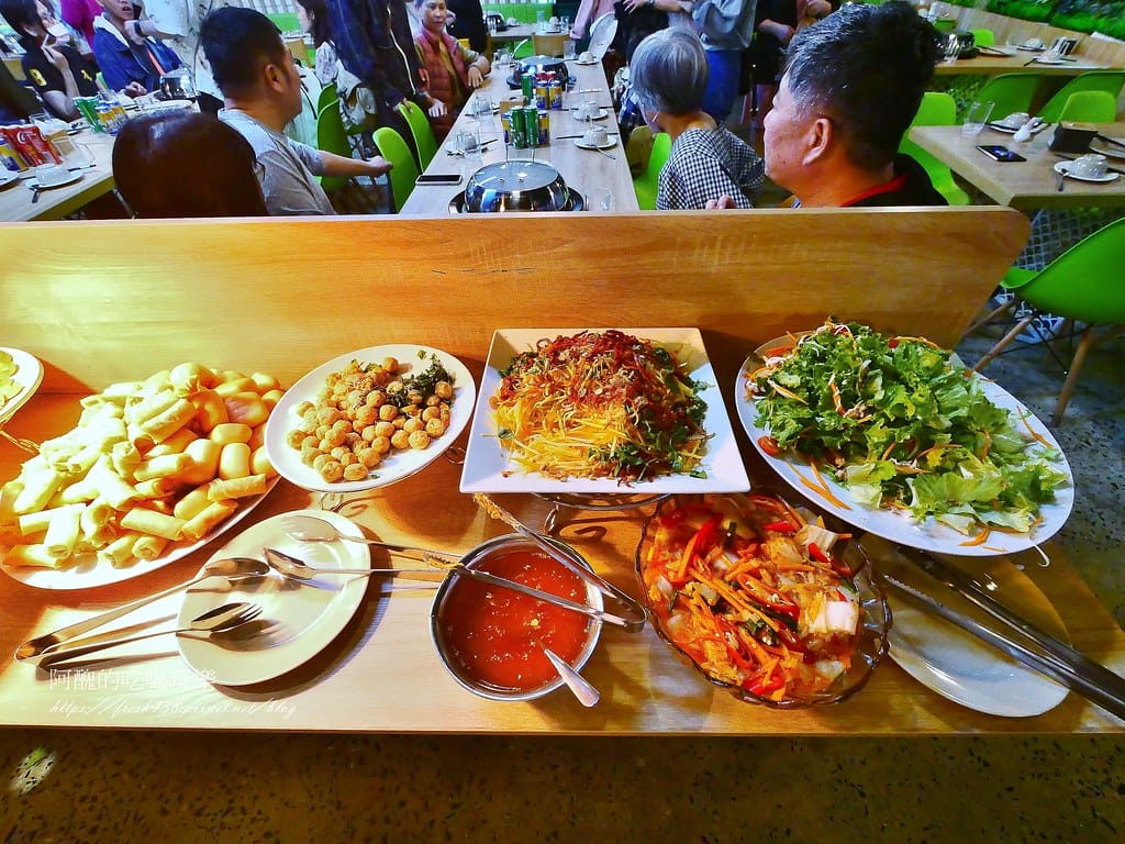 【越南美食】Buffet Hấp Thủy Nhiệt Joki,JOKI日式蒸氣自助餐,峴港平價吃到飽餐廳,海鮮肉品任您吃! - 第16張圖 12