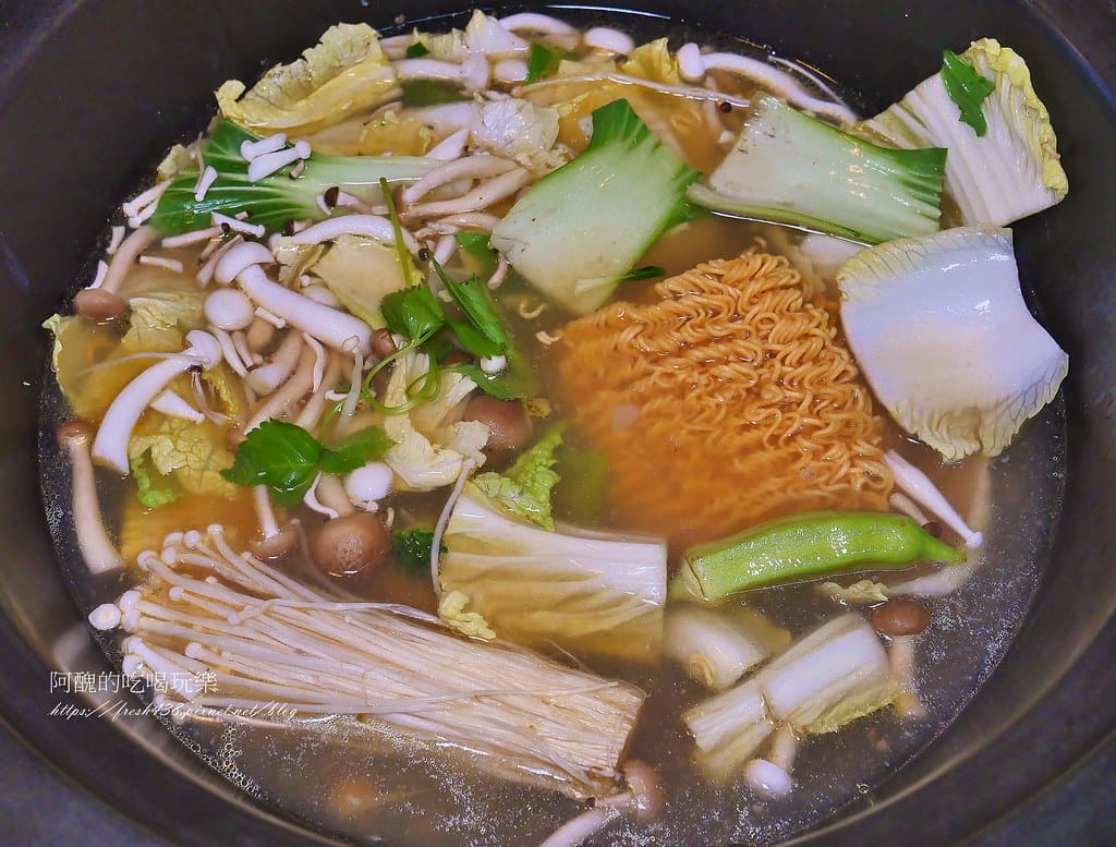 【越南美食】Buffet Hấp Thủy Nhiệt Joki,JOKI日式蒸氣自助餐,峴港平價吃到飽餐廳,海鮮肉品任您吃! - 第33張圖 27