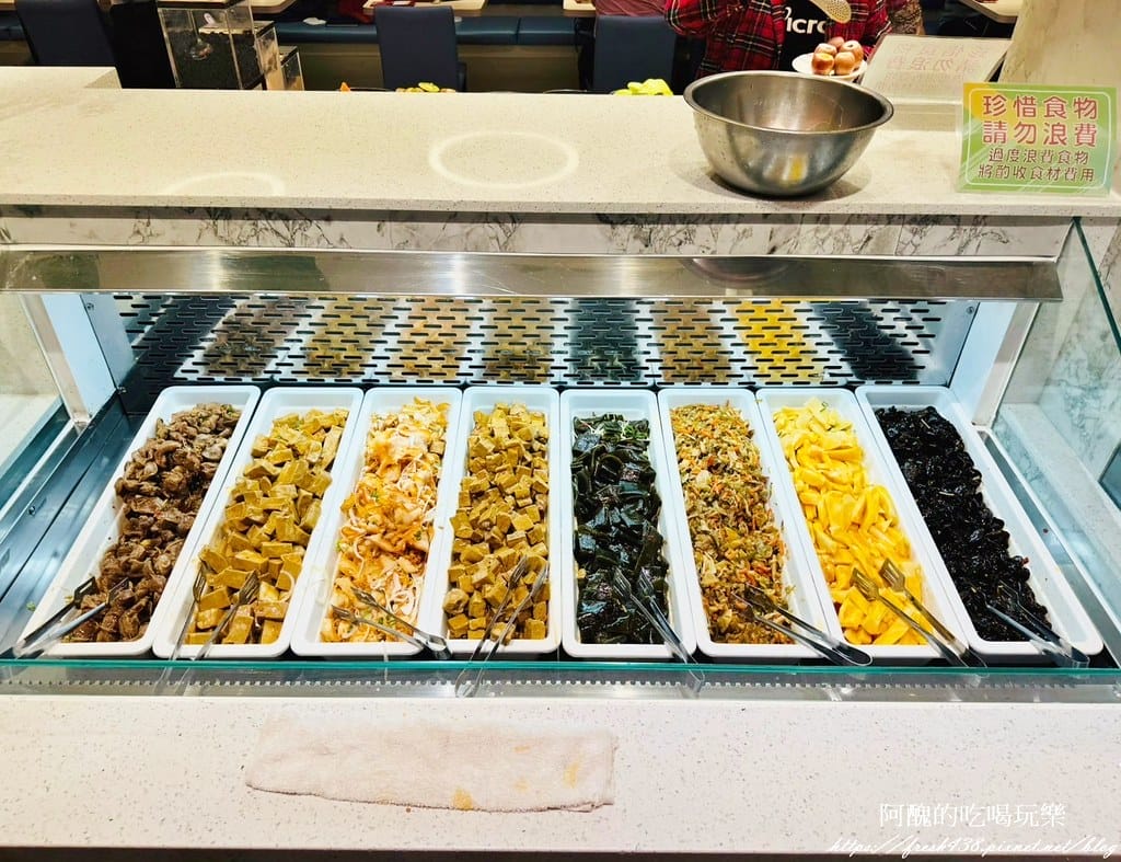 【新北美食】我家牛排-林口A9店,360元享有buffet吃到飽,餐點多元、環境佳。 - 第27張圖 20