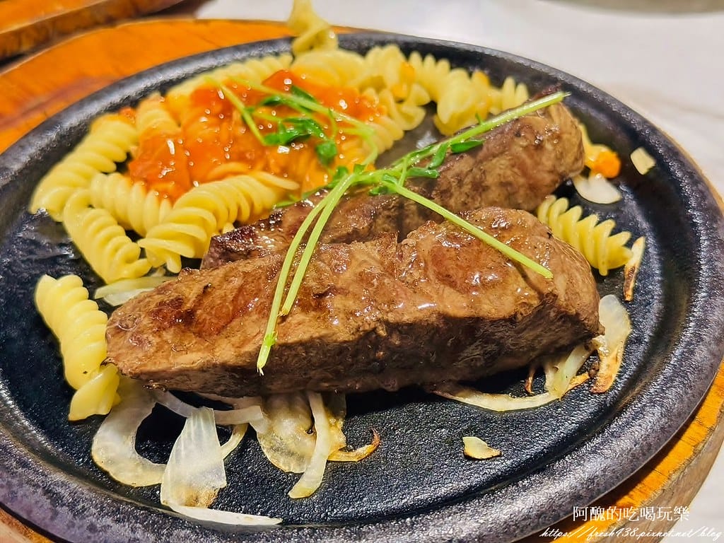 【新北美食】我家牛排-林口A9店,360元享有buffet吃到飽,餐點多元、環境佳。 - 第51張圖 53