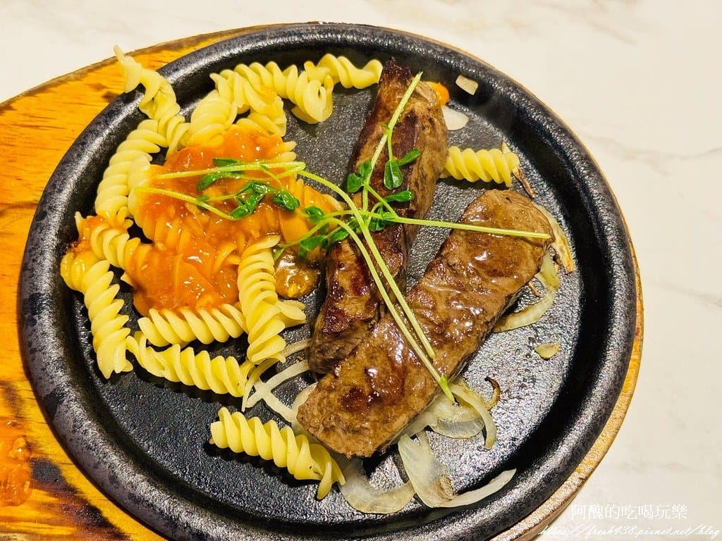 【新北美食】我家牛排-林口A9店,360元享有buffet吃到飽,餐點多元、環境佳。 - 第50張圖 52(沒國CAB板腱菲力)