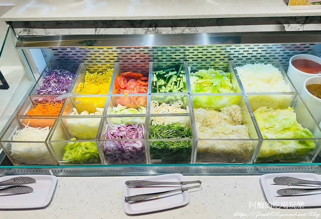 【新北美食】我家牛排-林口A9店,360元享有buffet吃到飽,餐點多元、環境佳。 - 第32張圖 30-1